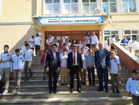 Kaymakam Özdemir’den okullara ziyaret